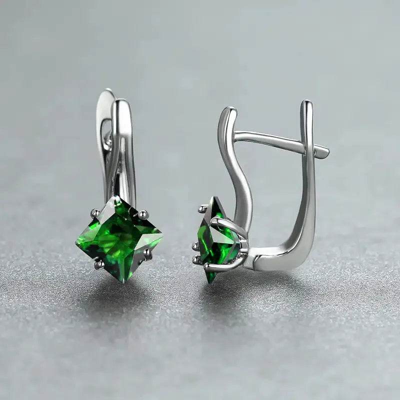 Women's copper earrings with diamond design pattern in blue, green and plain colour options
