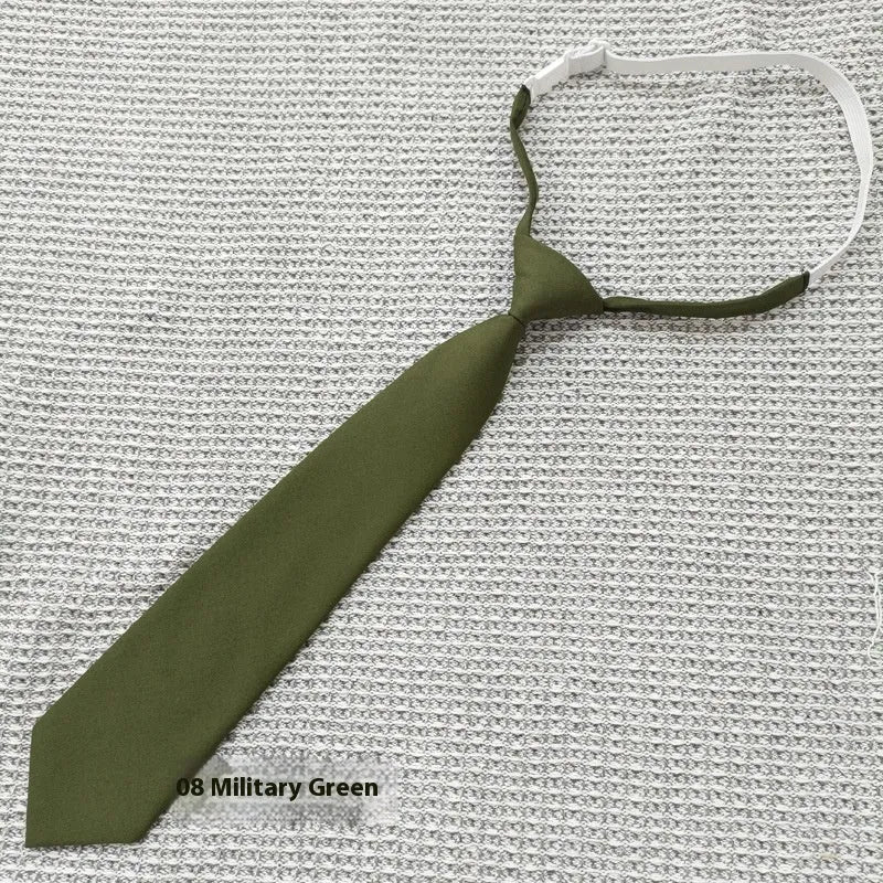 Men's solid colour cotton bow tie in arrow style showing navy blue option