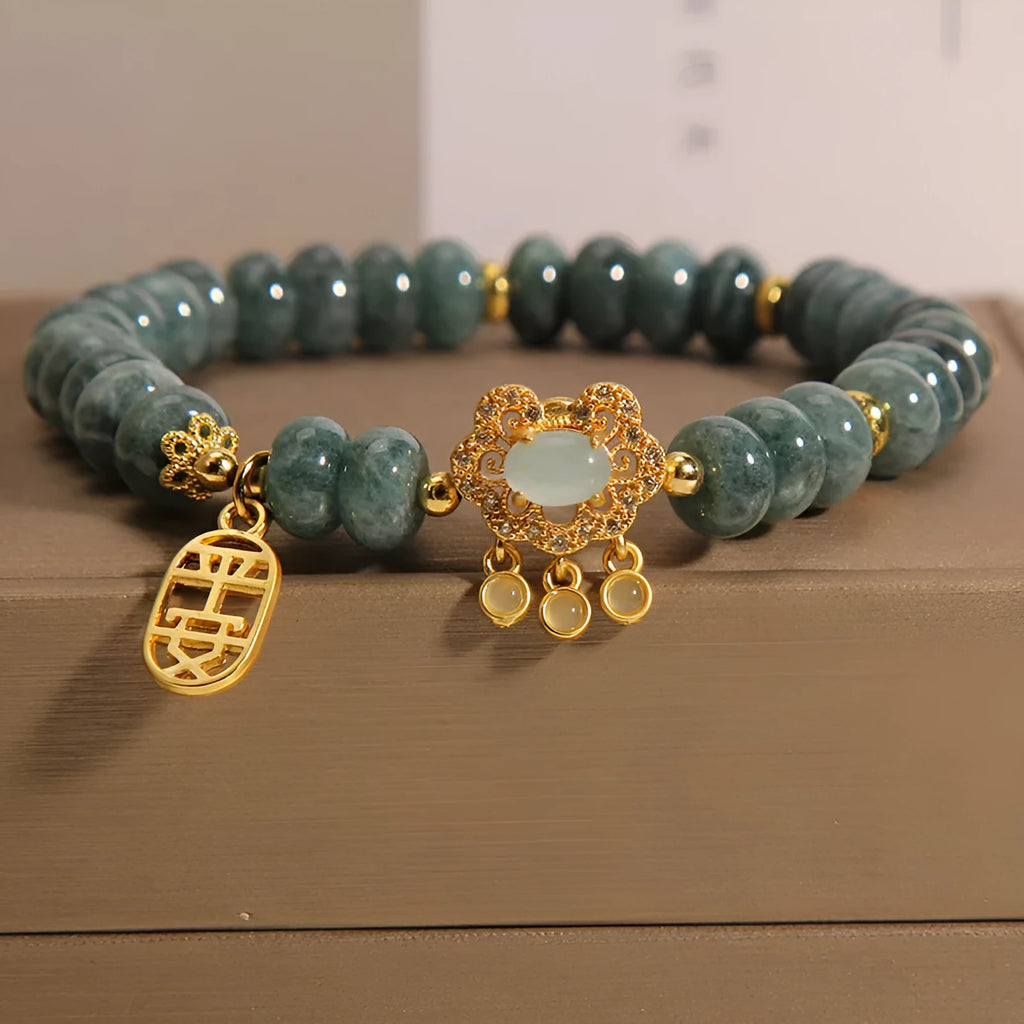 Women's natural green emerald jade abacus bead bracelet with metal alloy safety lock clasp