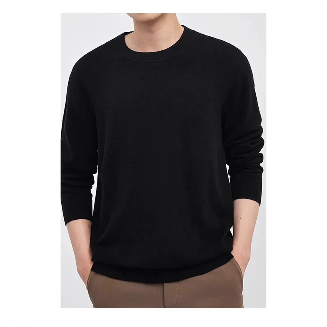 Men's standard wool pullover sweater in light grey, shown in a regular fit with regular sleeves.