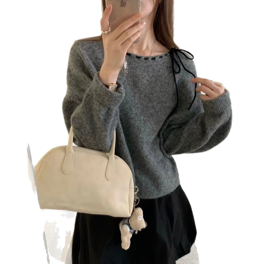 Women's loose-fitting knitwear pullover jumper in black and grey colours made from regenerated cellulose fibre