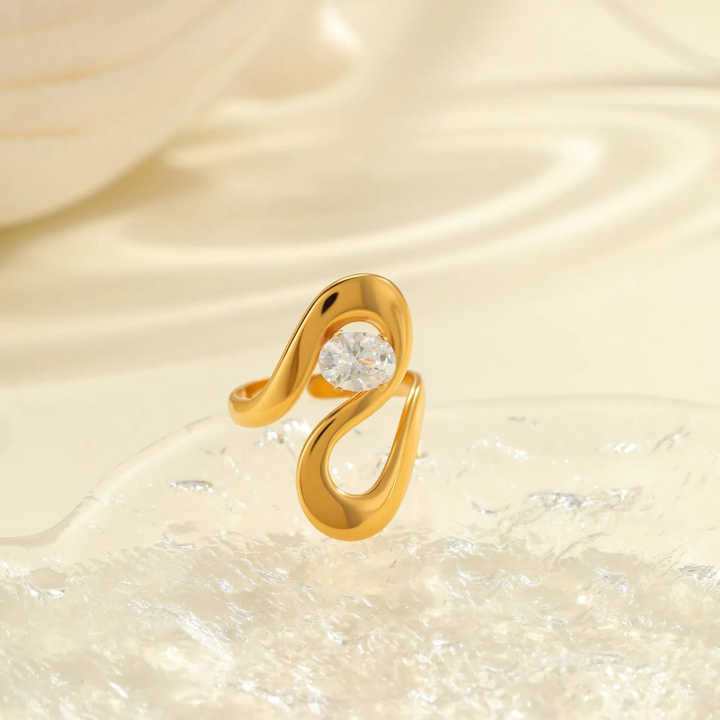 Geometric open mouth zircon ring in stainless steel with adjustable design and multiple colour options