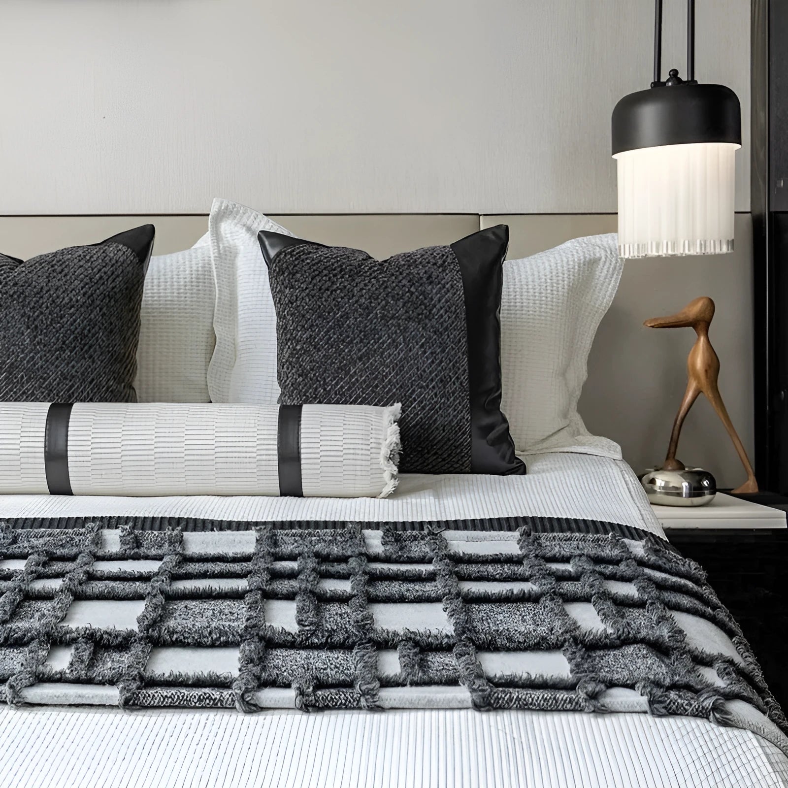Modern minimalist bed runner nap blanket set with matching pillow and pillowcase for 1.5-1.8m beds