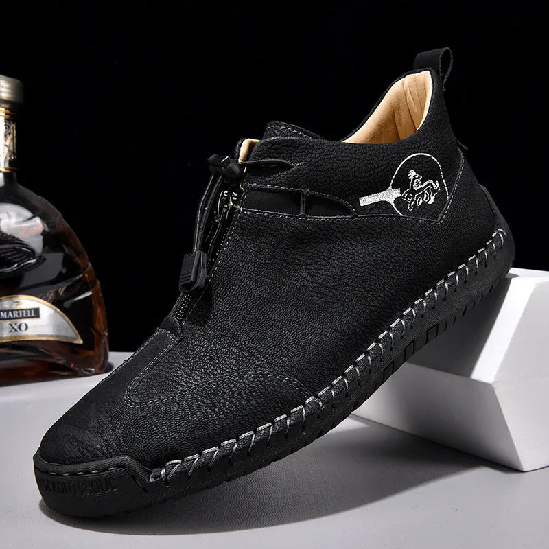 Men's black casual leather derby shoes with rubber sole and rounded toe.