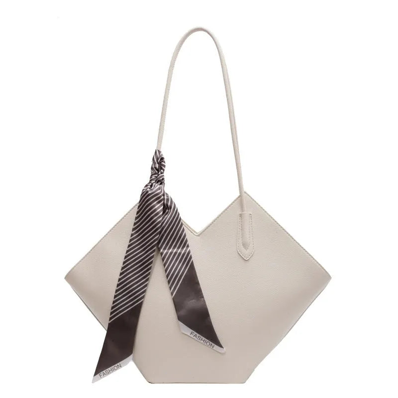 Women's large capacity shoulder bag in horizontal square shape with 43cm width, available in eight colour options