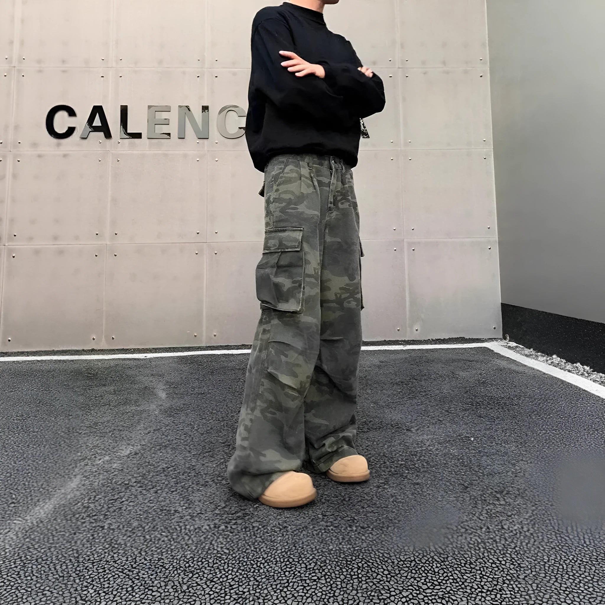 Korean style washed camouflage cargo pants with multiple pockets in cotton blend fabric
