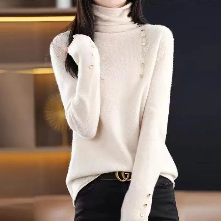 Women's slim fit knitted bottoming shirt in core-spun yarn with short 40cm length and regular sleeves