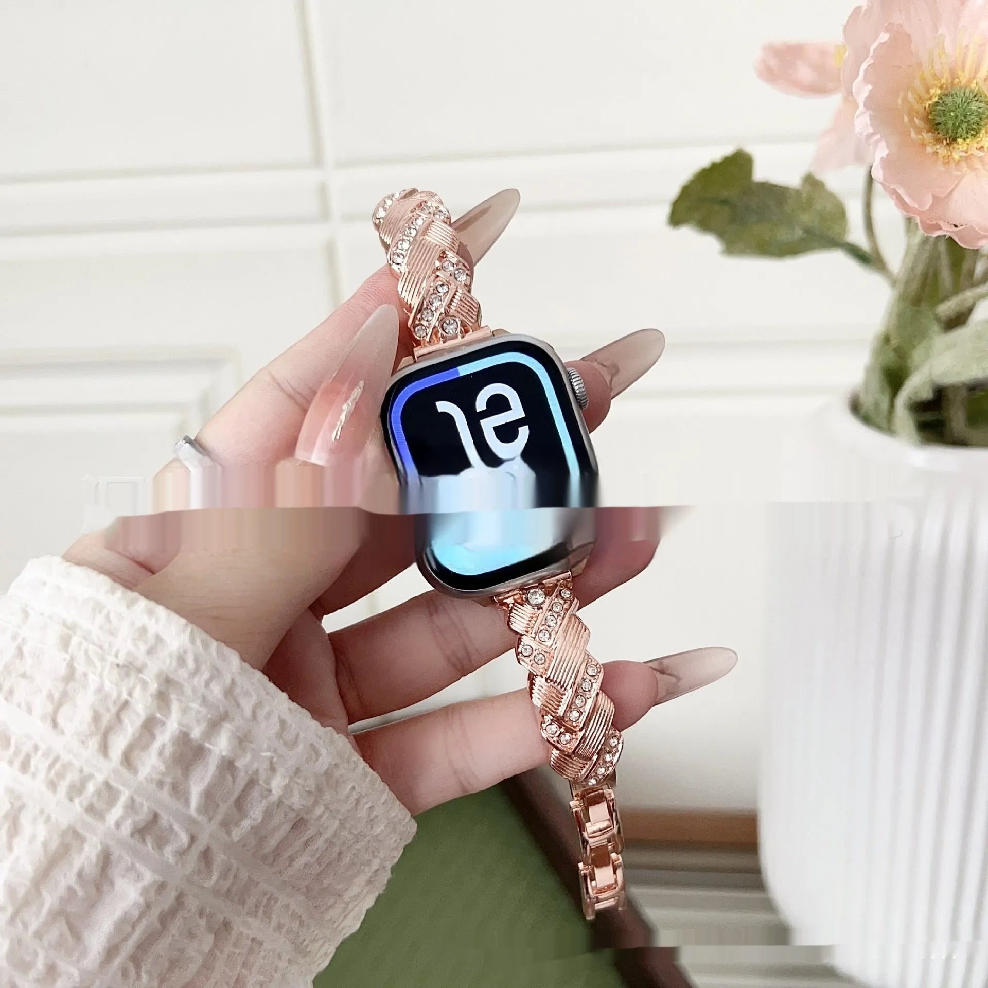 Twist diamond pattern metal strap for Apple Watch in silver, rose gold, gold, black and starlight colours