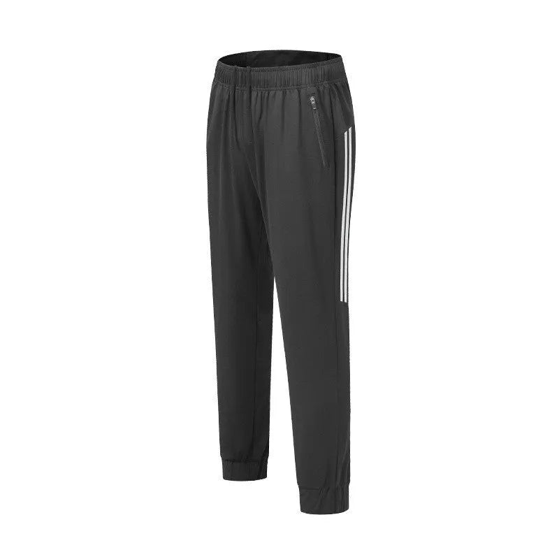 Men's black running trousers with mid waist and trouser length for exercise activities