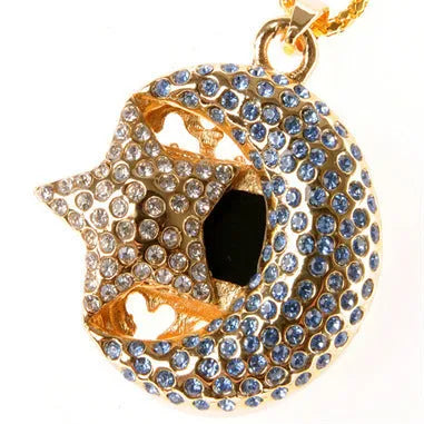 Metal jewellery USB flash drive with decorative casing showing USB connector