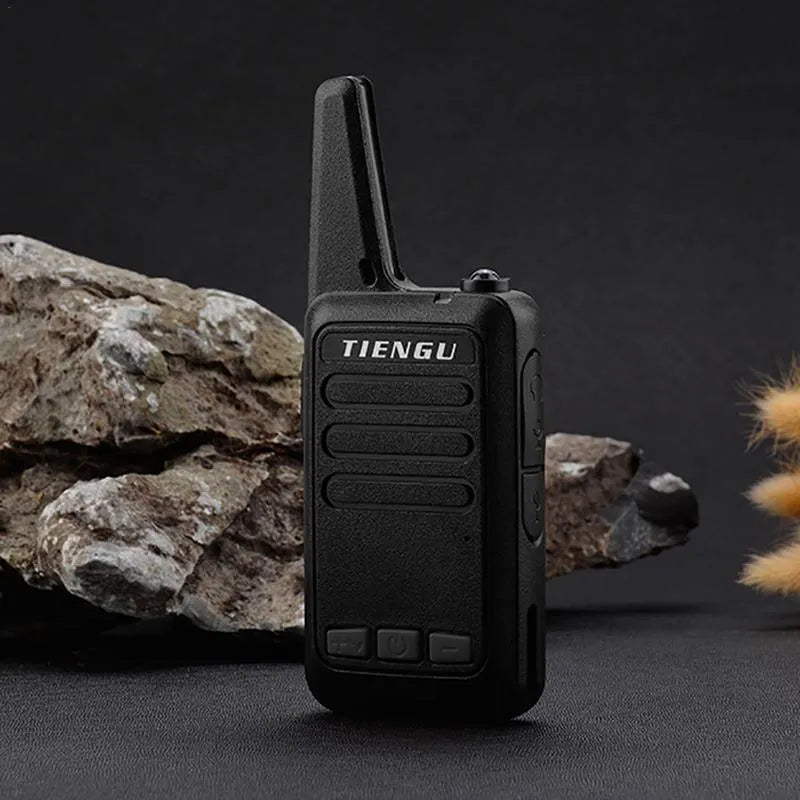 TIENGU wireless handheld radio intercom in black with LED flashlight, USB port, and back clip