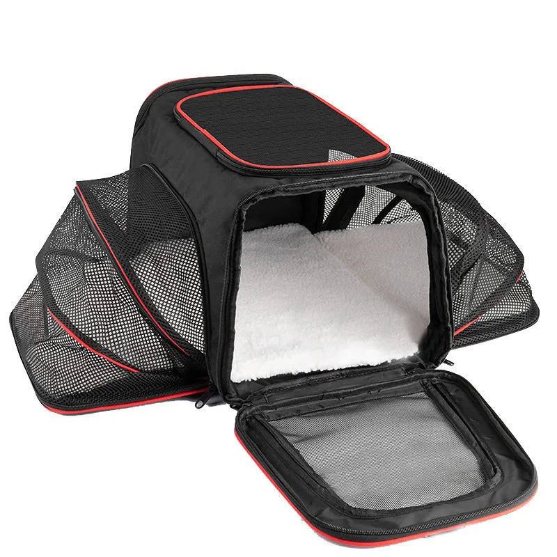 Large capacity cat carrier bag in 600D cation fabric with medium soft hardness