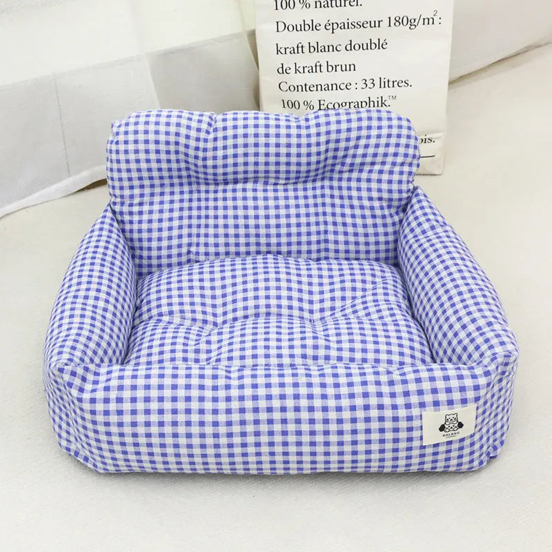 Car-mounted stain-resistant cloth pet outing nest for dogs in blue plaid or grey, small and large sizes