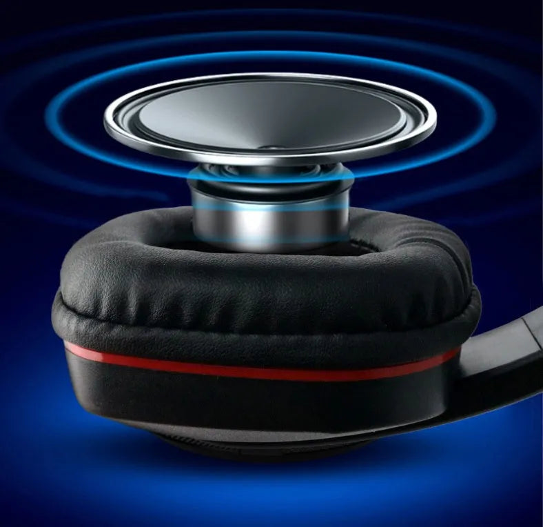 Black wired gaming headset with 40mm speakers and 1.2 metre cable with 6.3mm plug