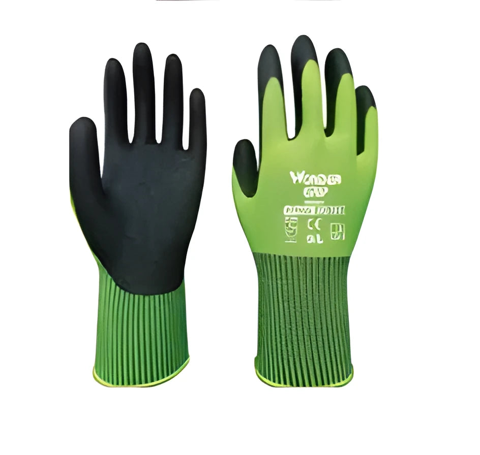 WG501 nitrile dipped breathable handling gloves in green for gardening and carrying tasks