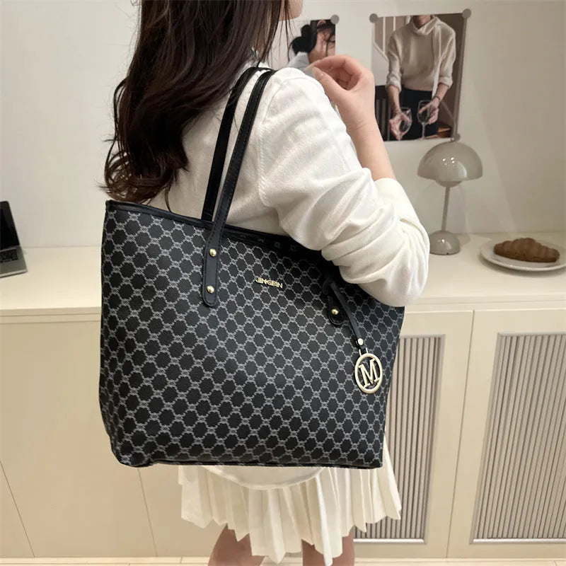 Street trend shoulder bag made from PU material with sewing thread decorative elements
