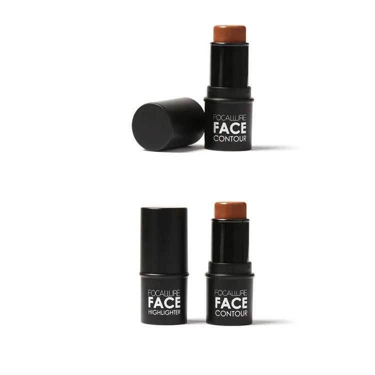 Face contour highlighter compact with four colour shade options labelled A, B, C, and D