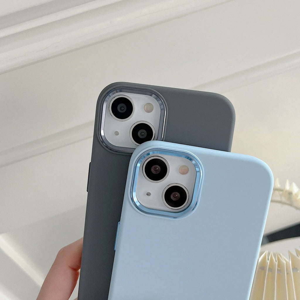 Full-cover solid colour liquid silicone metal phone case for iPhone 12 series in Antique White