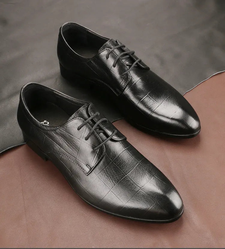 Men's black checkered cow leather derby shoes with pointed toe and handcrafted sewing detailing