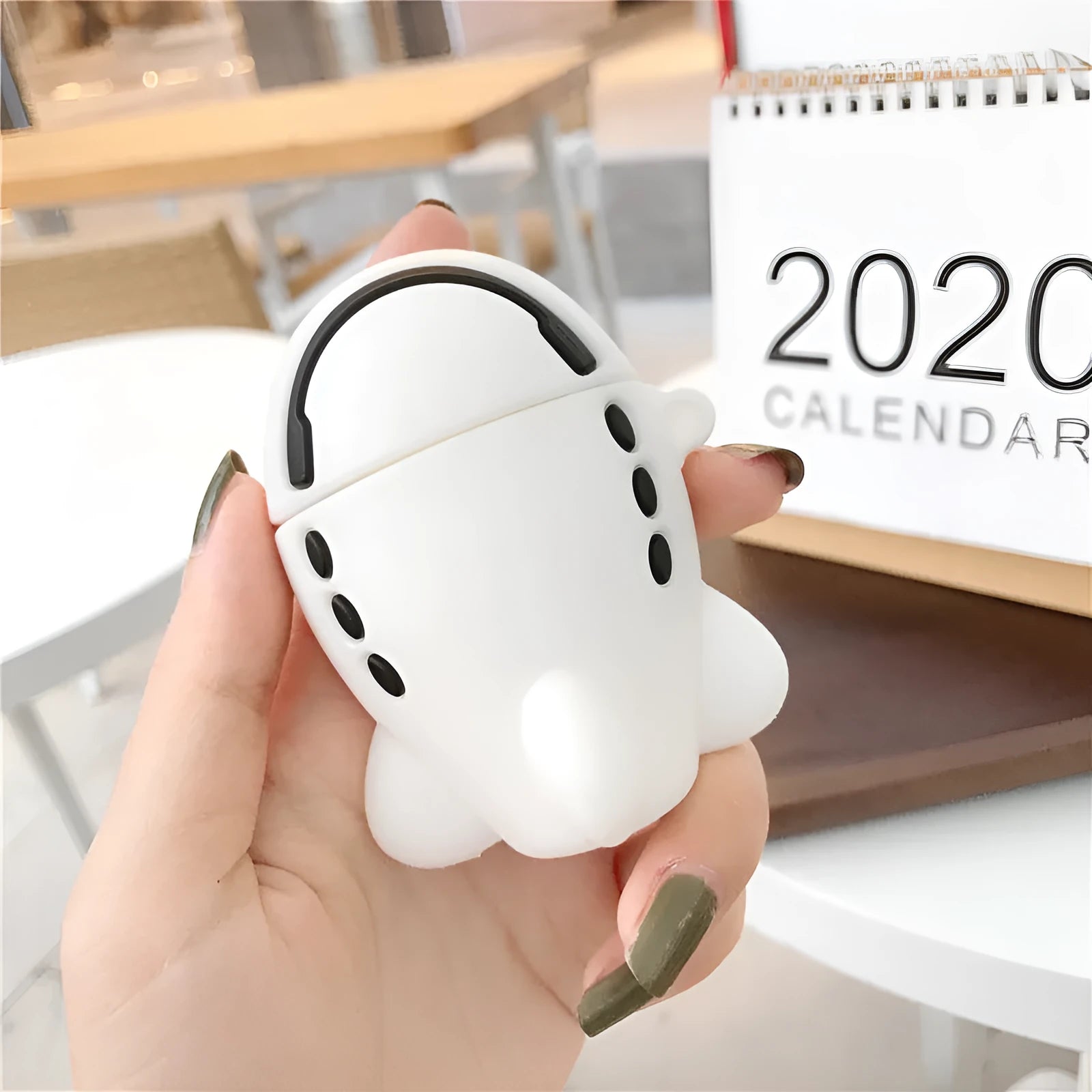 Cartoon aircraft headset design silicone case for Apple AirPods 1st and 2nd generation with hook attachment