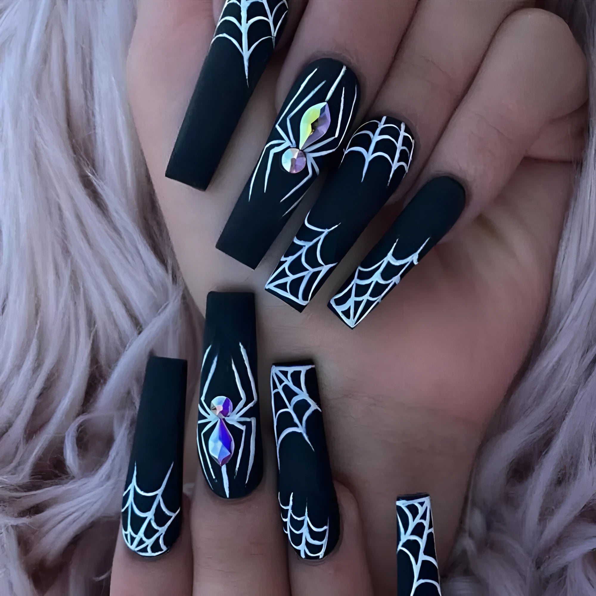 Dark Spider Halloween nail art set with 24 pieces and glue, cartoon spider design