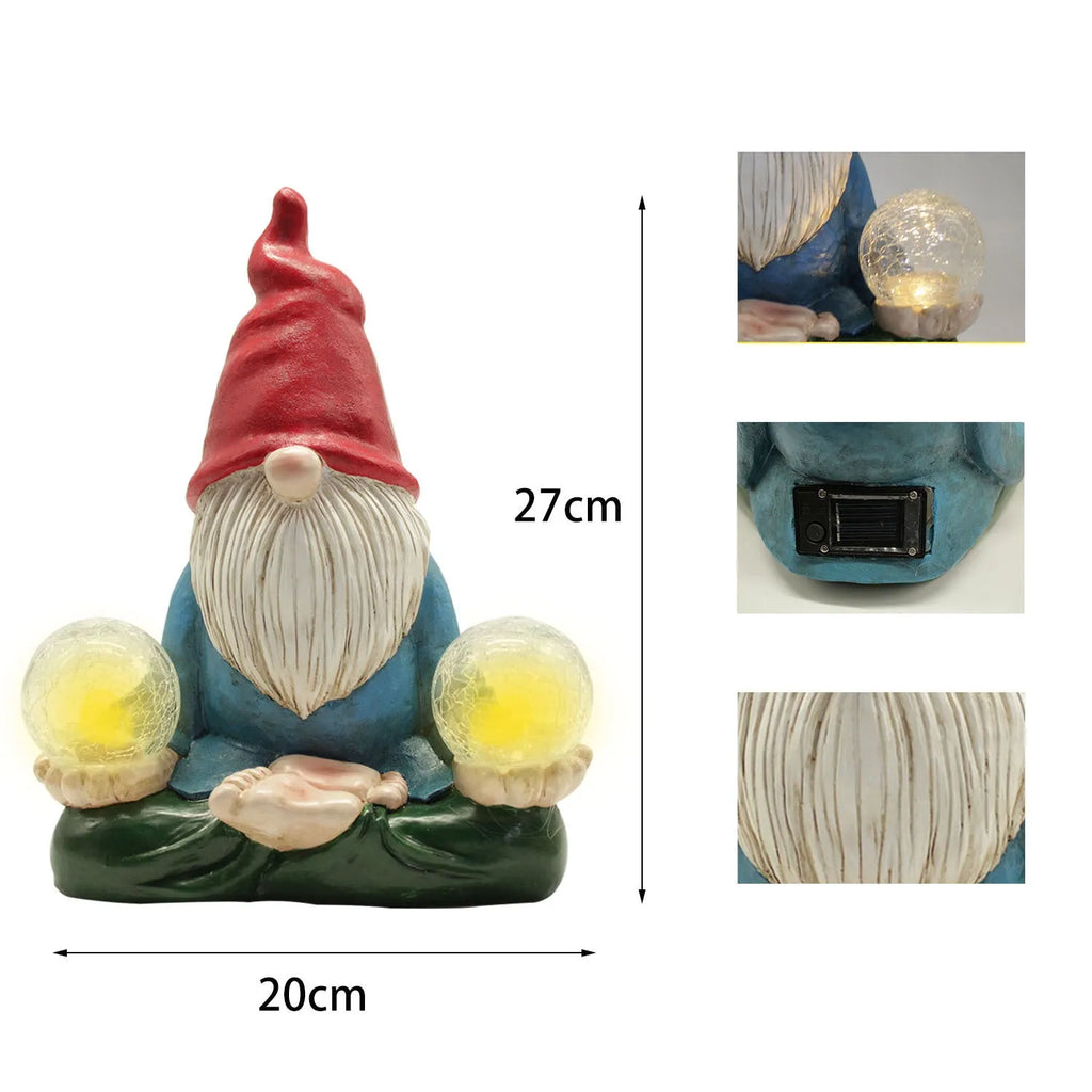Solar LED resin dwarf doll outdoor garden ornament measuring 27x20cm