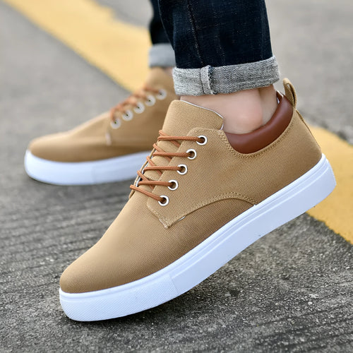 Men's canvas shoes with plain upper, high mouth, back-tie fastening, Goodyear sole, size 46