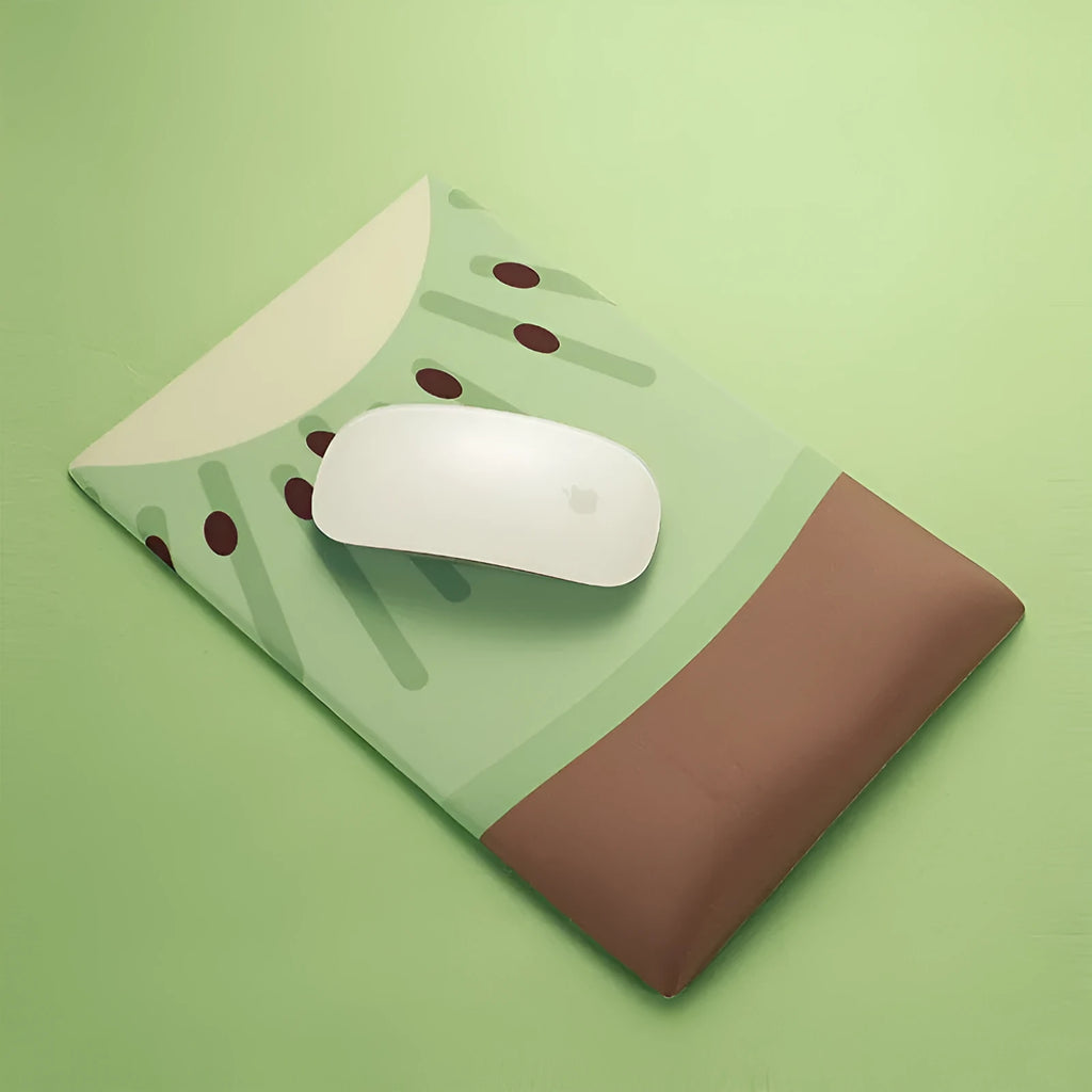 Silicone and cloth wrist support mouse pad with 20mm thickness and decorative design