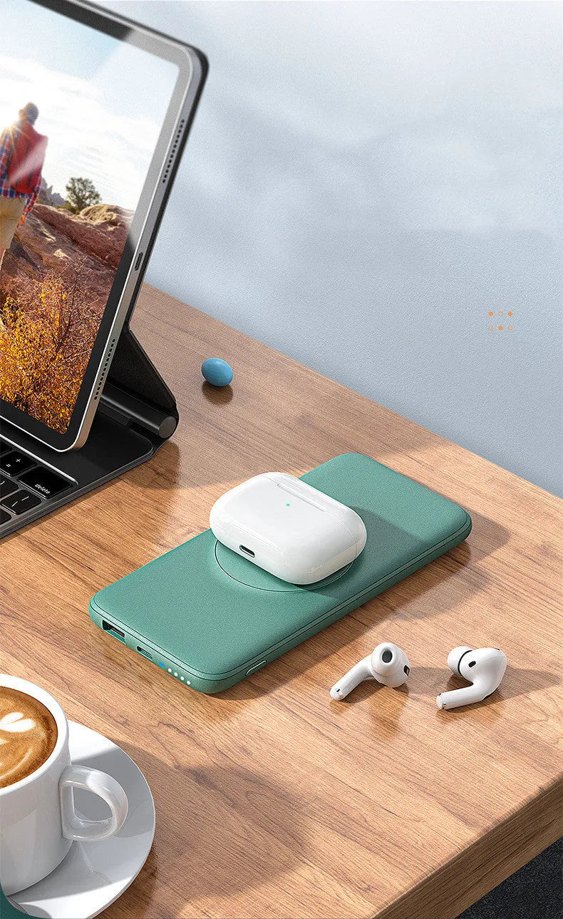 Maiduo Magsafe magnetic wireless power bank in mint green with dimensions 15.5cm by 7.5cm by 1.55cm