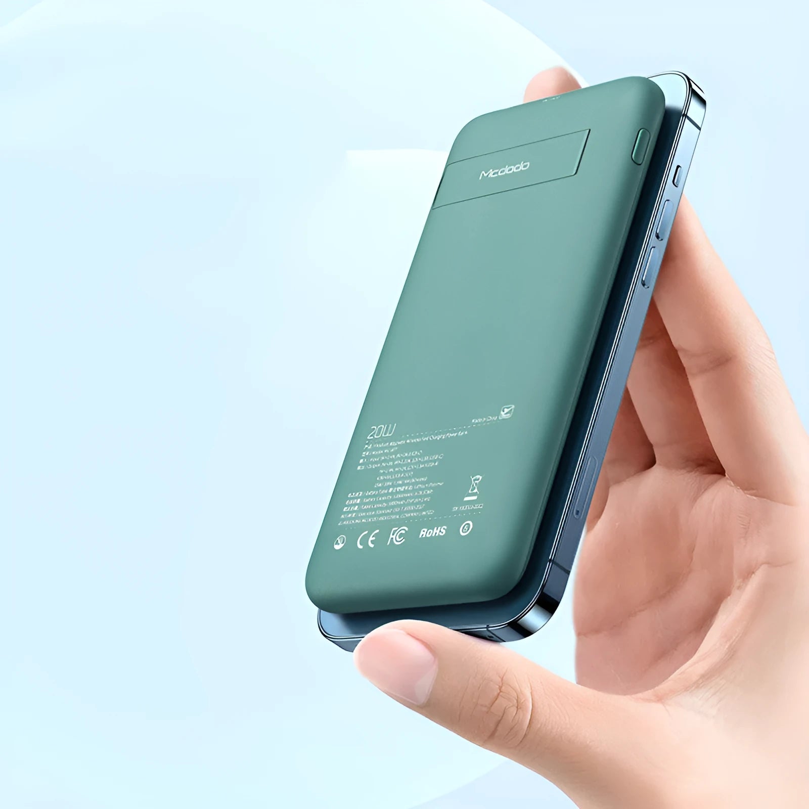 Maiduo Magsafe magnetic wireless power bank in mint green with dimensions 15.5cm by 7.5cm by 1.55cm