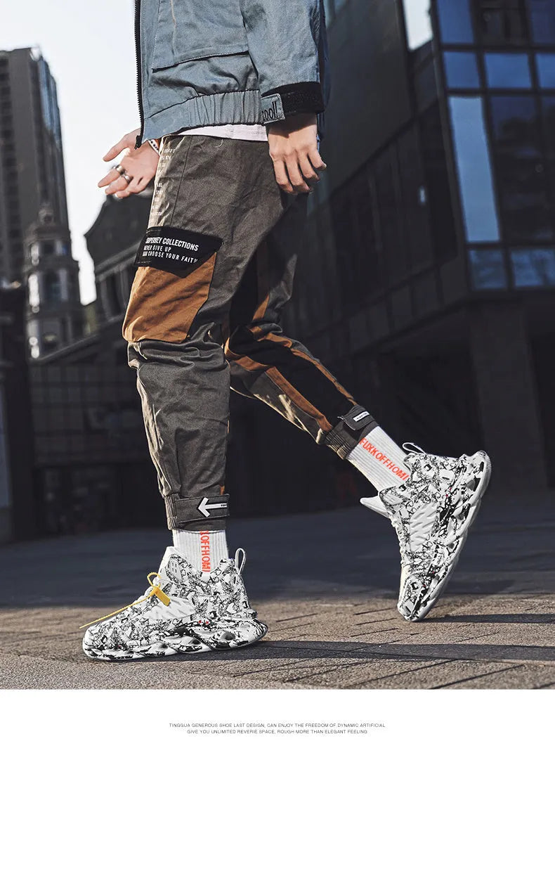 Men's high-top basketball shoes with camouflage pattern and microfiber uppers