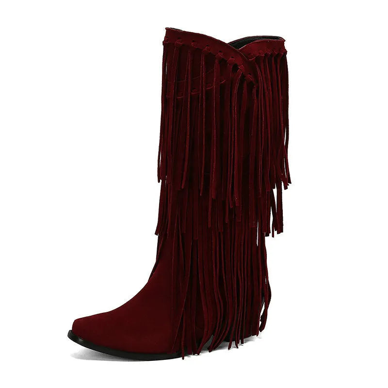 Women's suede knee-high boots with tassel, square toe, chunky heel and platform sole in beige.