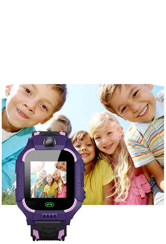 Z6 Q19 children's smart watch with 1.44-inch touch screen in green, purple or red colours