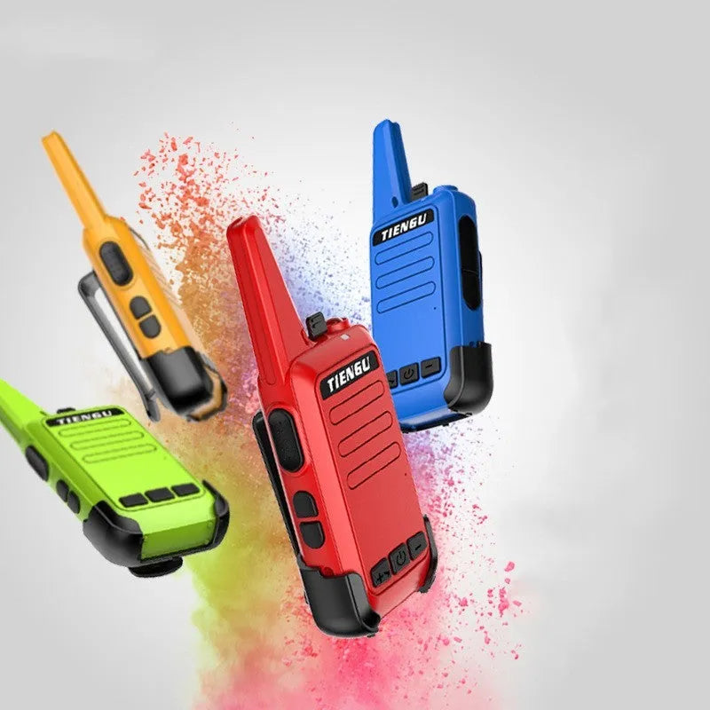 TIENGU wireless handheld radio intercom in black with LED flashlight, USB port, and back clip