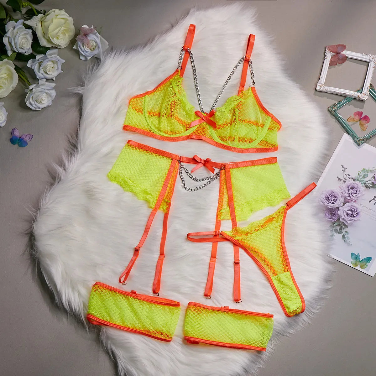Women's low cut polyester underwear set in light pink, available in sizes S-XXXL