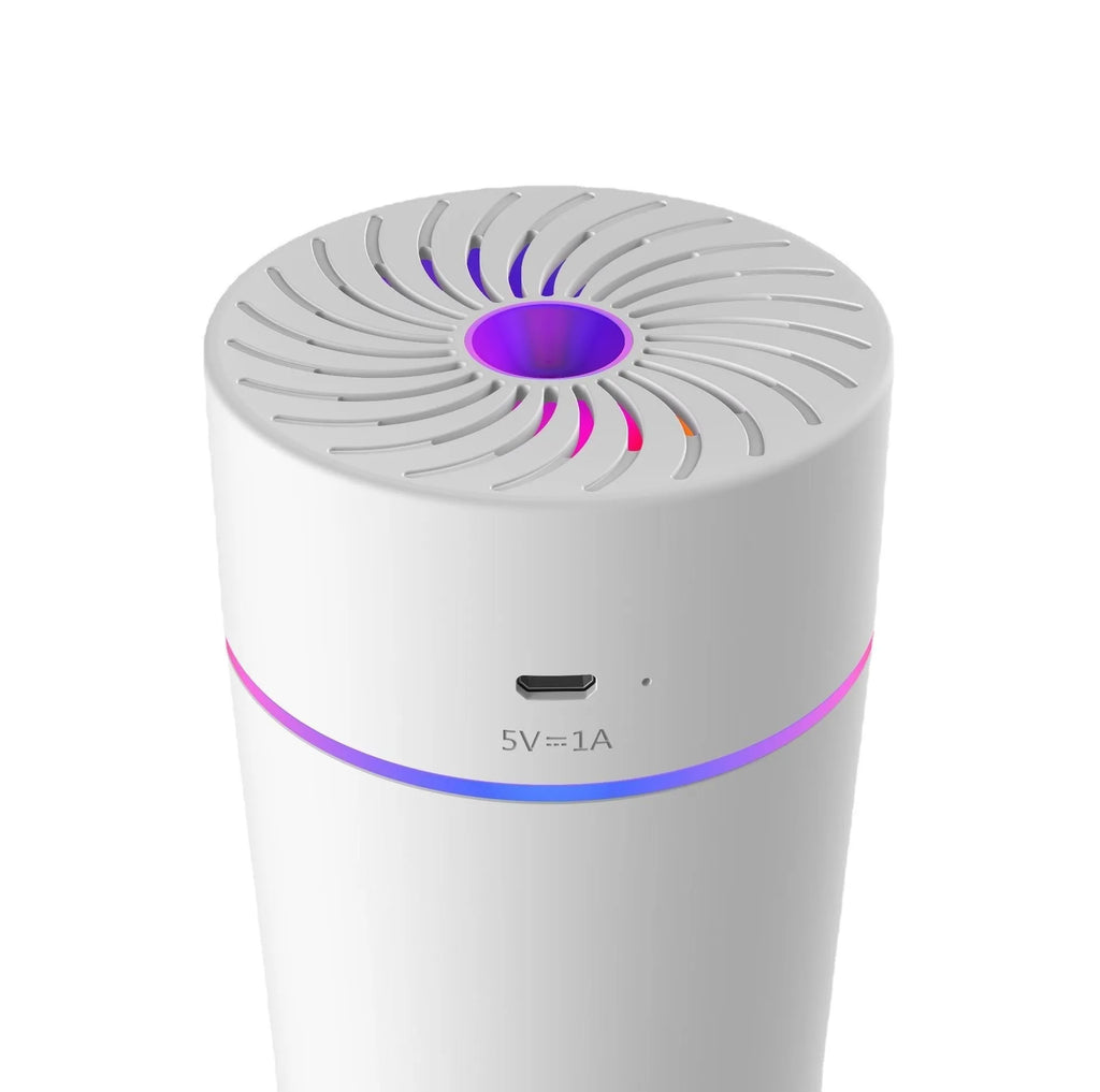 USB car humidifier unit with aromatherapy function in black and white colour options