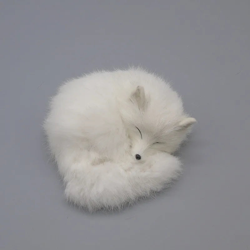Artificial white fox fur handicraft decoration measuring 15cm by 9cm by 11cm
