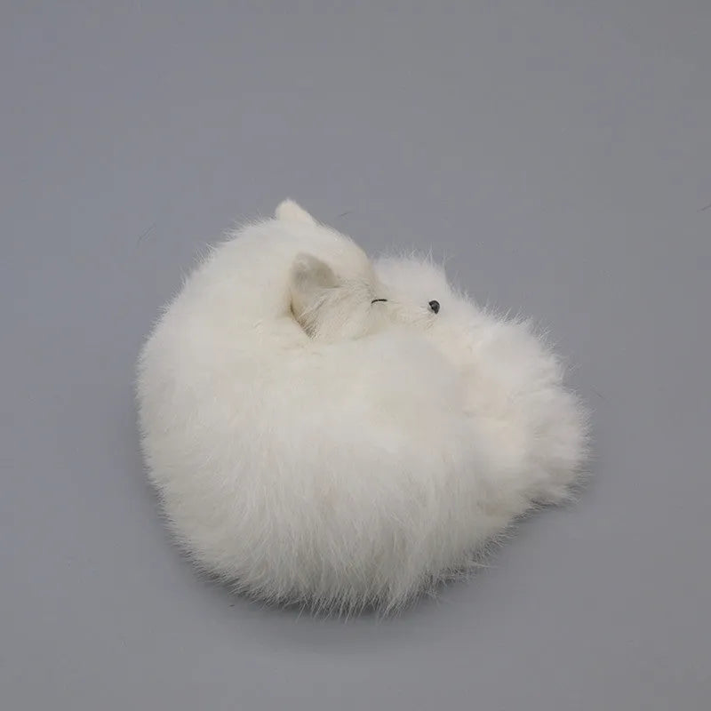 Artificial white fox fur handicraft decoration measuring 15cm by 9cm by 11cm
