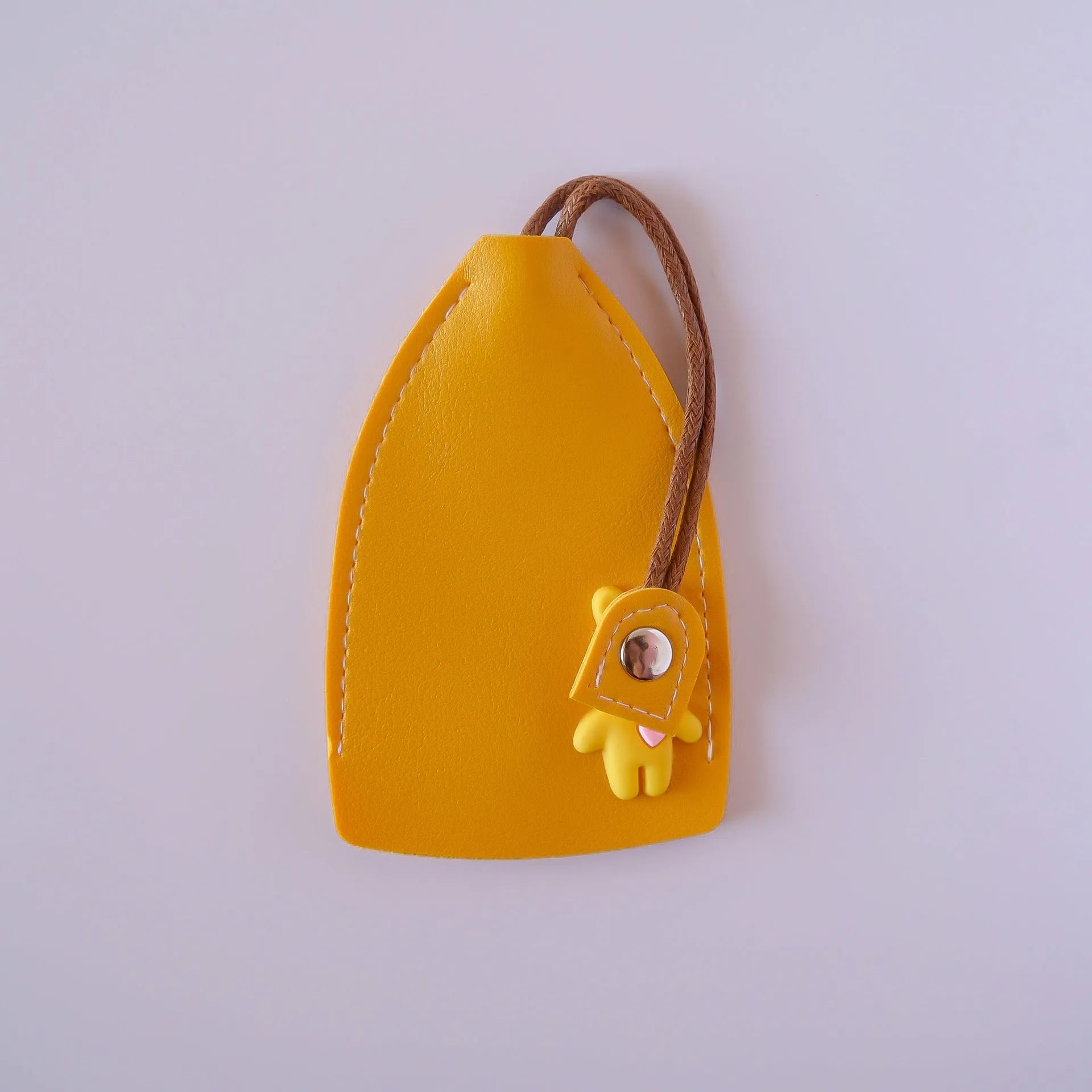 Universal large capacity car key case in five colours showing anti-theft function for key and card storage
