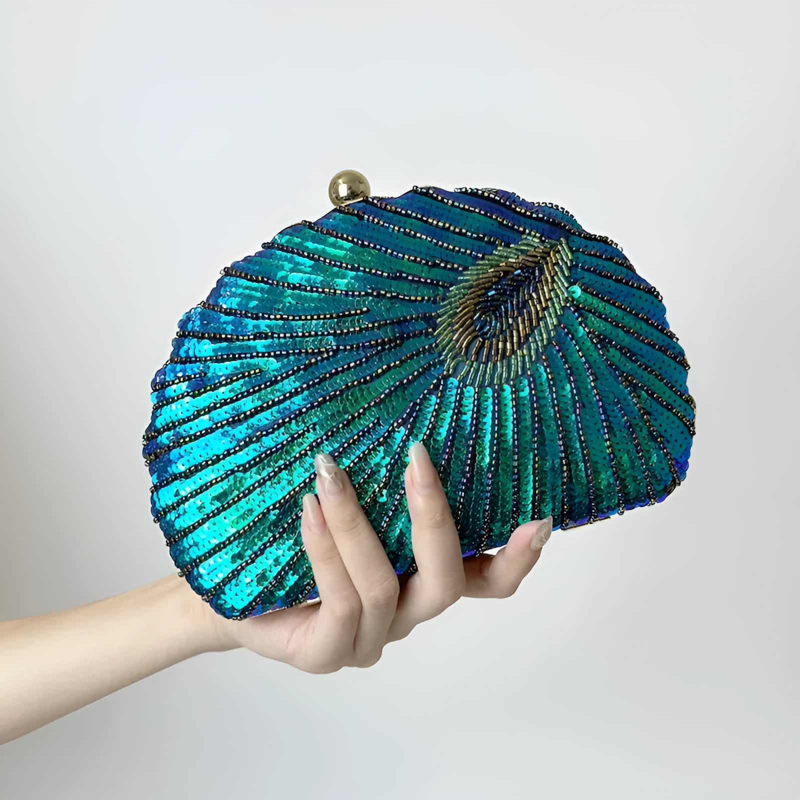Women's vintage beaded one-shoulder crossbody chain handbag in blue with silk surface and hard structure