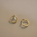 Women's S925 sterling silver fishtail earrings in gold colour with 8-10mm diameter