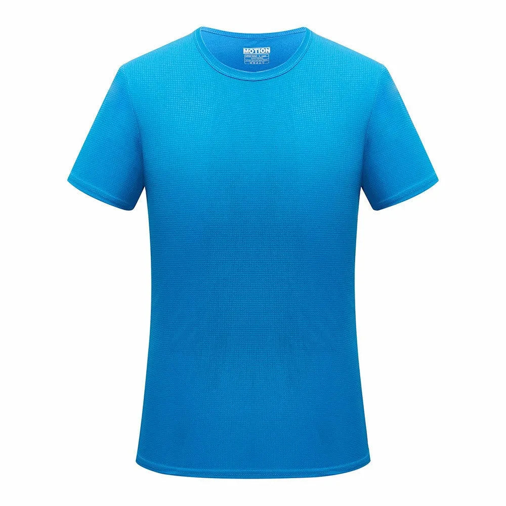 Men's quick dry slim fit t shirt in solid colour with round neck and short sleeves for running and gym training