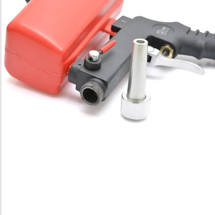 Portable gravity feed pneumatic sandblasting gun with black or blue colour options
