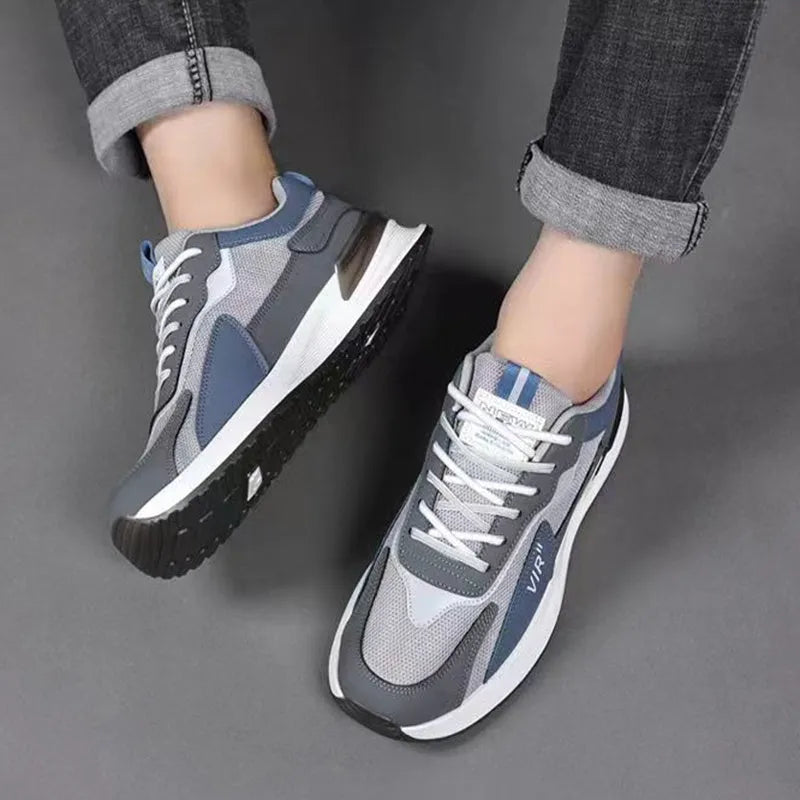 Men's colour block mesh sneakers with lace-up design and round toe for running and sports