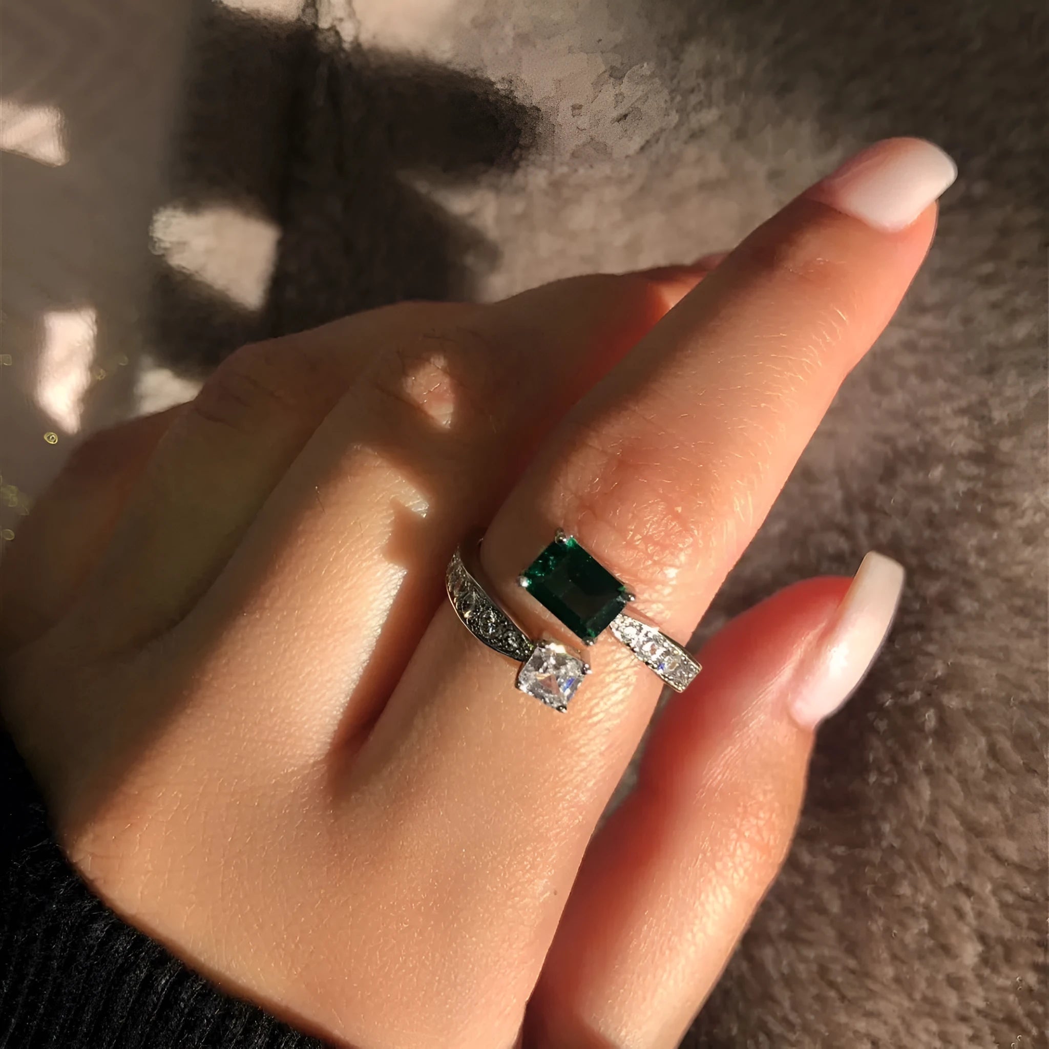 Korean-style geometric asymmetry ring for women, copper with zirconia finish in green colour
