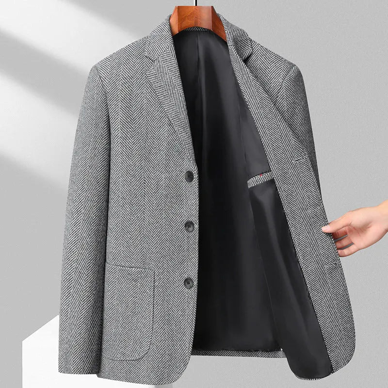 Men's loose fit woolen coat in solid colours for spring and autumn seasons