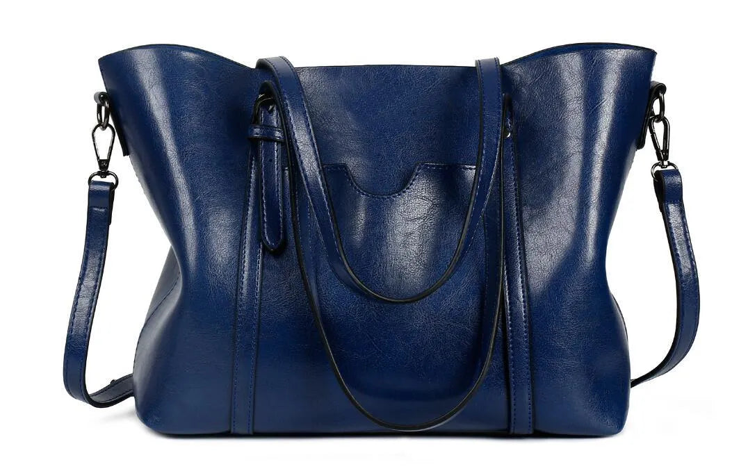 Retro messenger bag for women in PU leather with large A4 capacity and shoulder strap