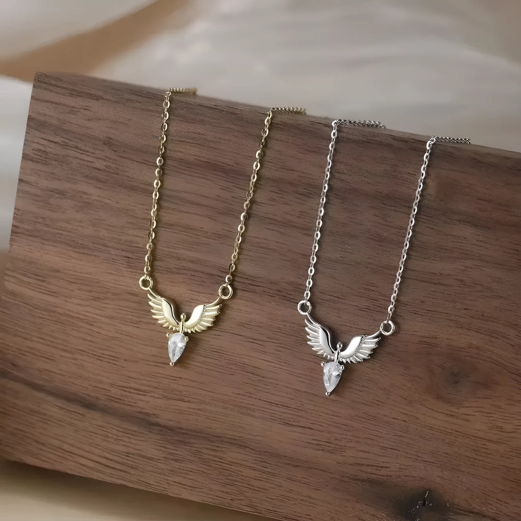 Women's silver eagle pendant necklace with 925 silver construction and adjustable 41-50cm chain length