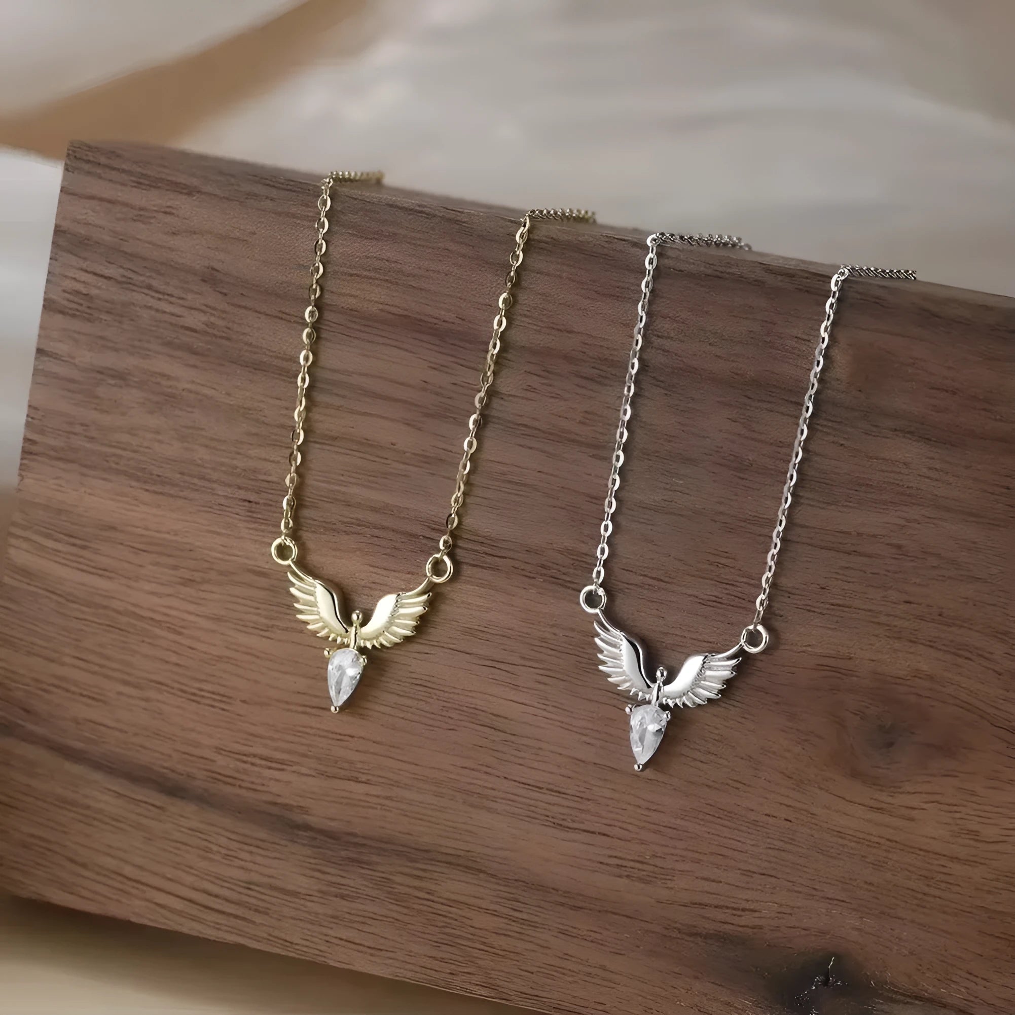 Women's silver eagle pendant necklace with 925 silver construction and adjustable 41-50cm chain length