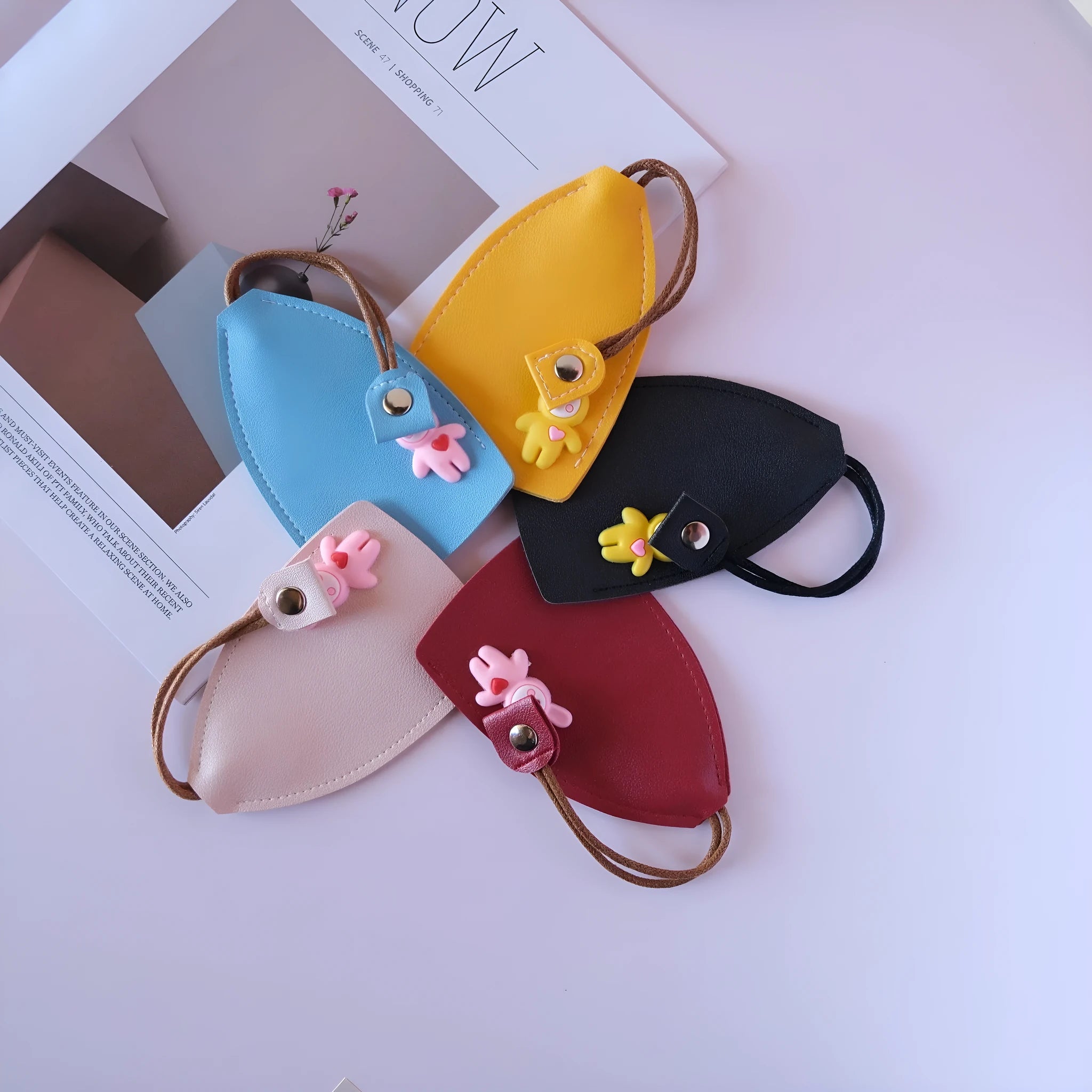 Universal large capacity car key case in five colours showing anti-theft function for key and card storage